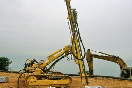 潛孔鑽機廠家