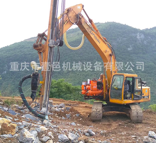 挖鑽機
